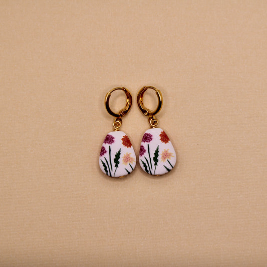 November Birth Month Flowers in Artemis