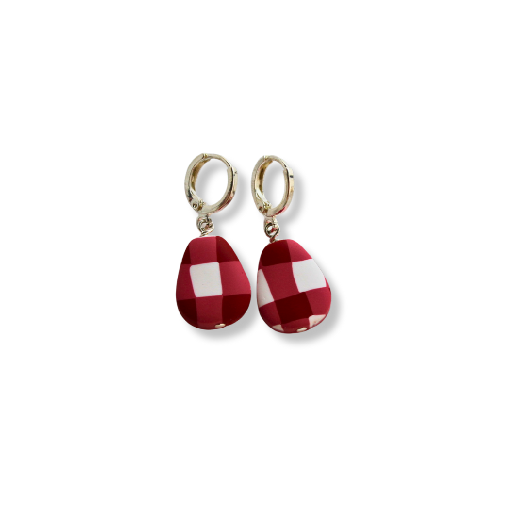 Red Gingham in Artemis