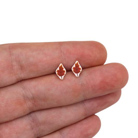 Maple Leaf Studs