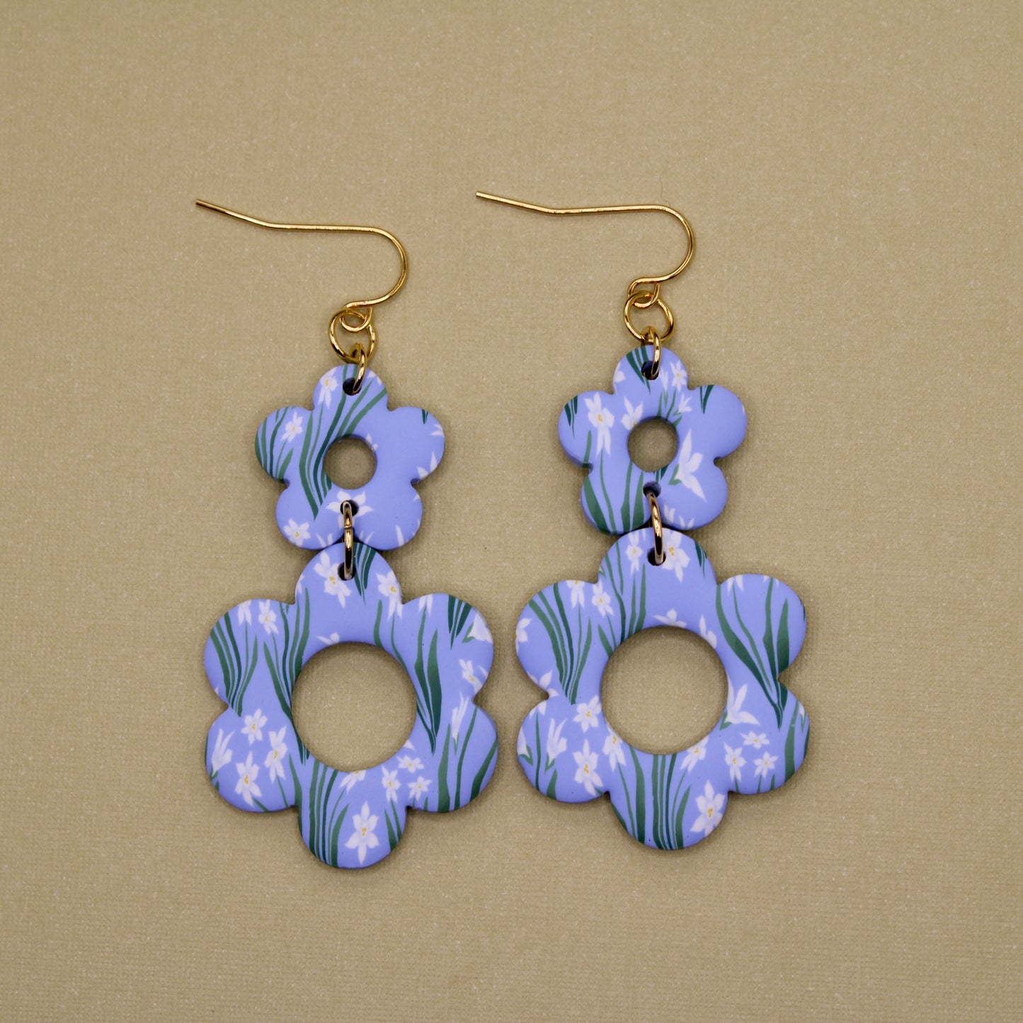 December Birth Month Flower in Flora