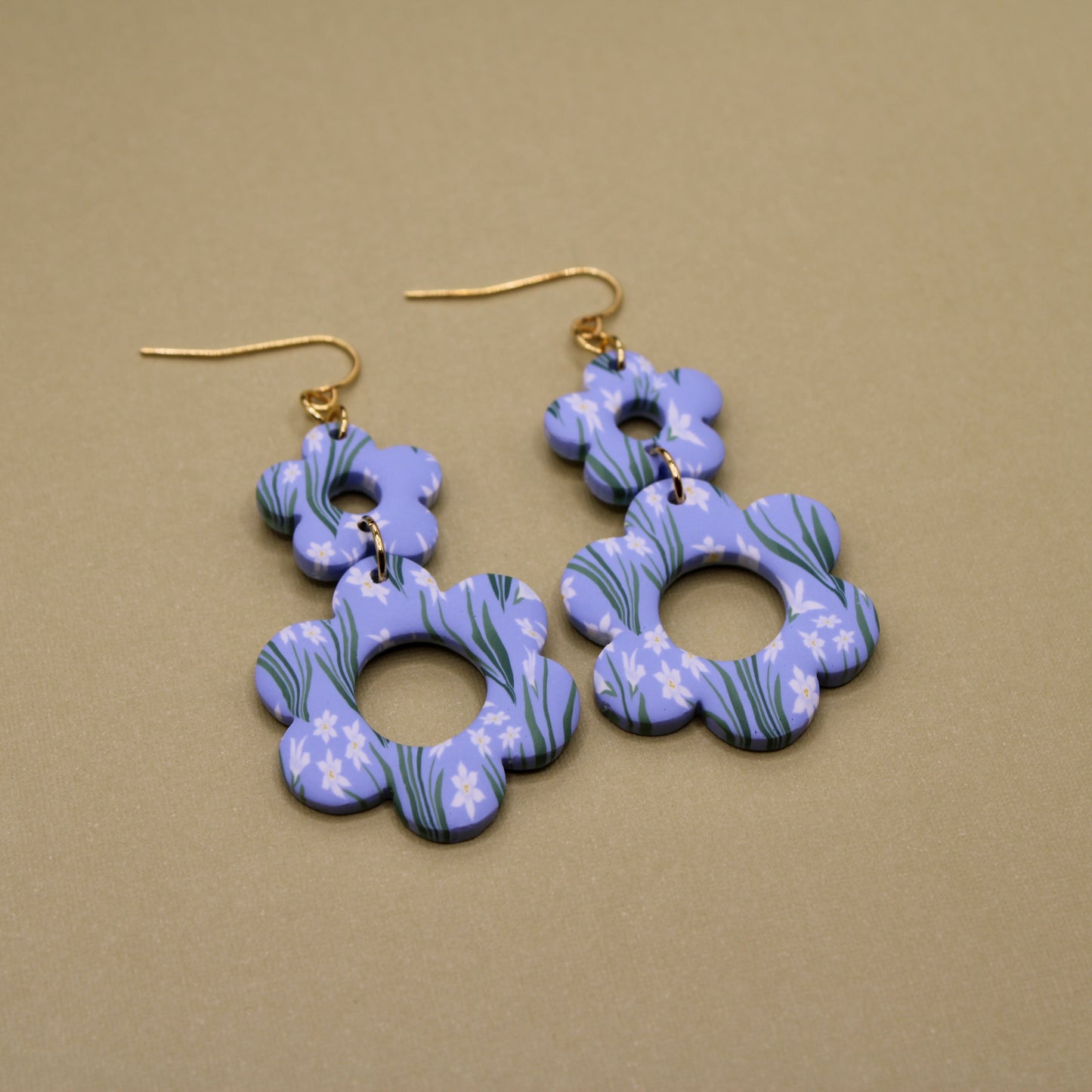 December Birth Month Flower in Flora
