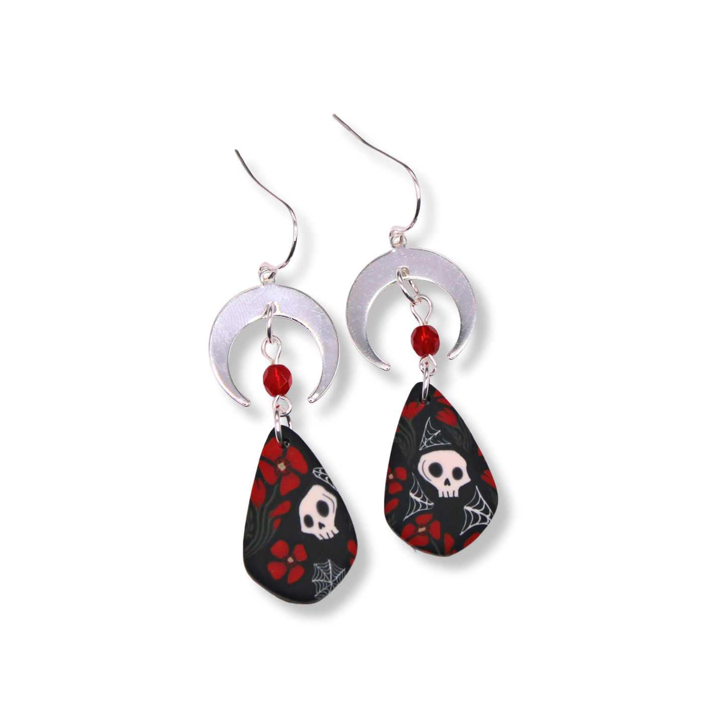 Skulls and Poppies in Luna