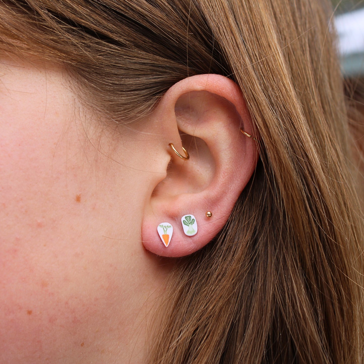 Carrot Studs