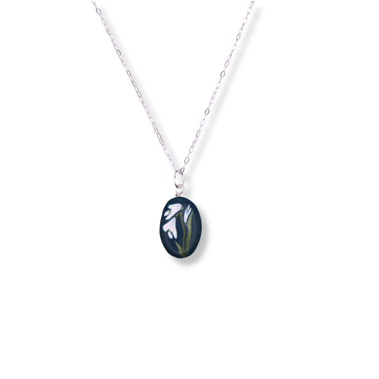 January Birth Month Flower Necklace - Oval Pendant